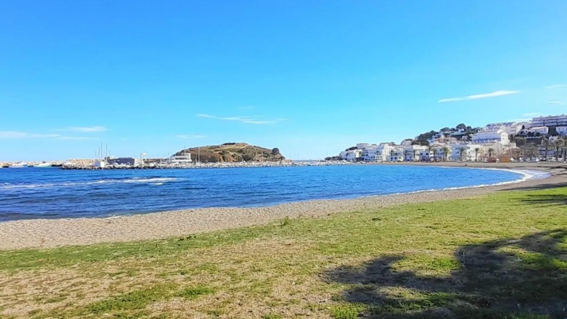 Apartamento En Llanca Con Piscina Comunitaria Y Terraza, A 10 Minutos De La Playa - Es-170-32